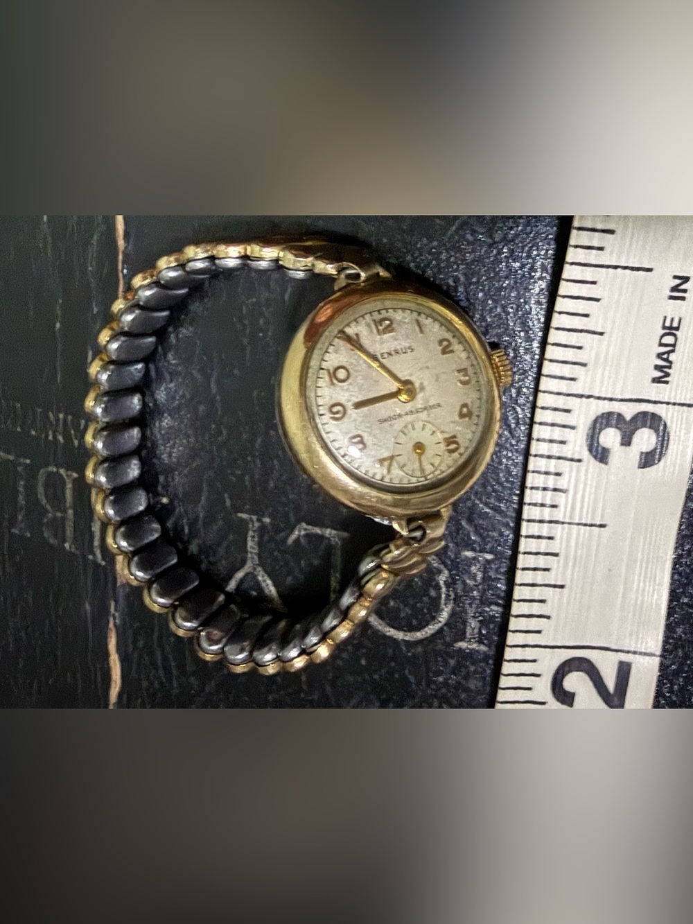 Benrus *Rare 40s Gold Antique Women’s Wind Up Watch